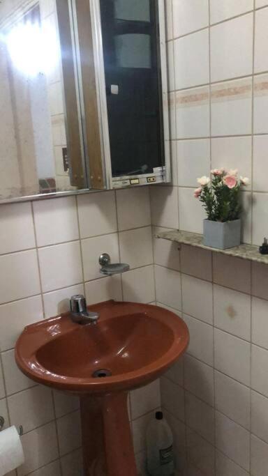 Kit Na Tupi, Frente Mar, Vaga Garagem Rotativa Apartment Прая Гранде Екстериор снимка